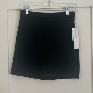 Good American black mini skirt